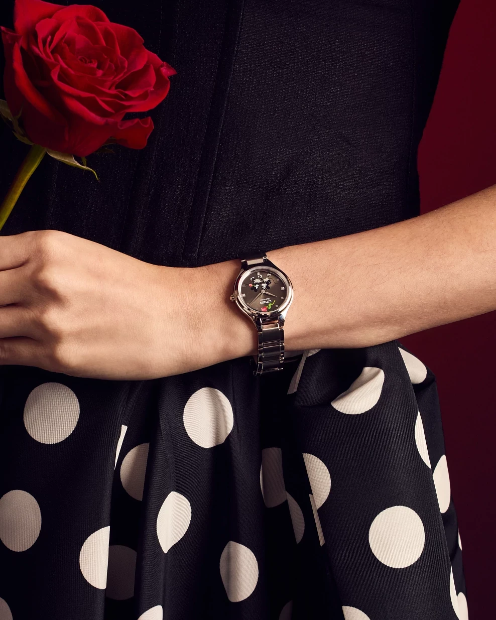 Mickey Mouse and Minnie Mouse Tango Gray Dial Stainless Steel